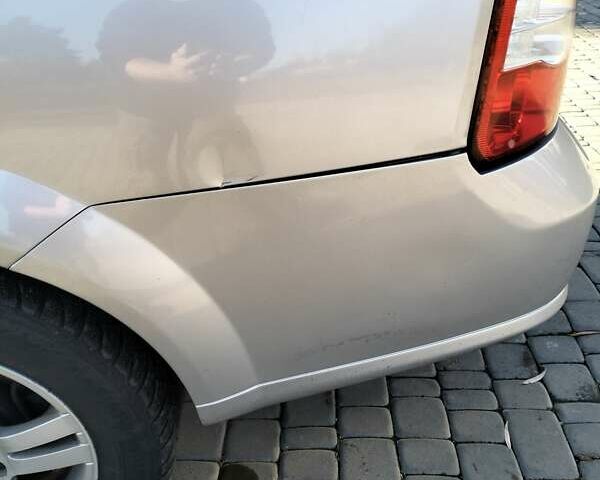 Серый Шевроле Нубира, объемом двигателя 1.6 л и пробегом 200 тыс. км за 4300 $, фото 17 на Automoto.ua