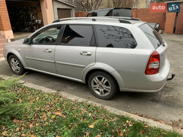 Серый Шевроле Нубира, объемом двигателя 1.8 л и пробегом 162 тыс. км за 4100 $, фото 4 на Automoto.ua