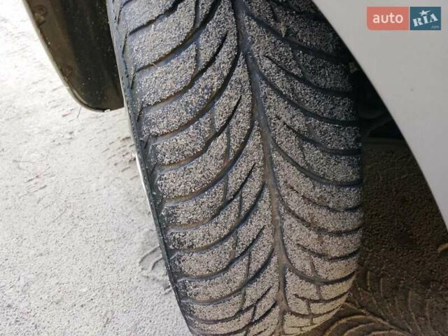 Серый Шевроле Нубира, объемом двигателя 1.6 л и пробегом 289 тыс. км за 3250 $, фото 15 на Automoto.ua