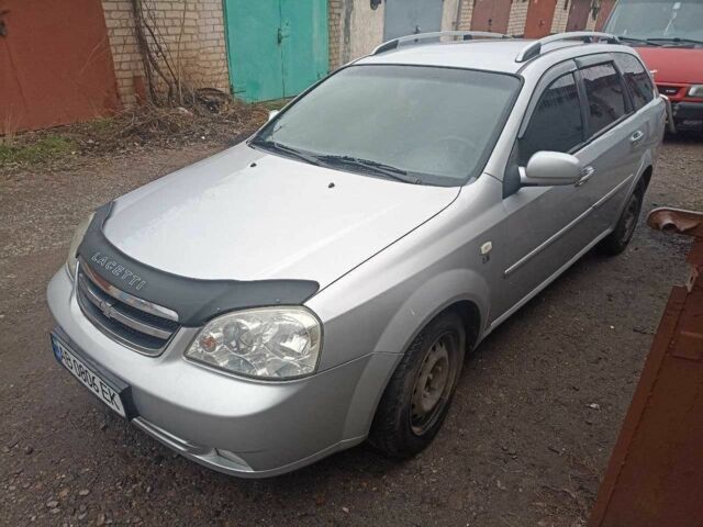 Серый Шевроле Нубира, объемом двигателя 1.6 л и пробегом 206 тыс. км за 5000 $, фото 3 на Automoto.ua