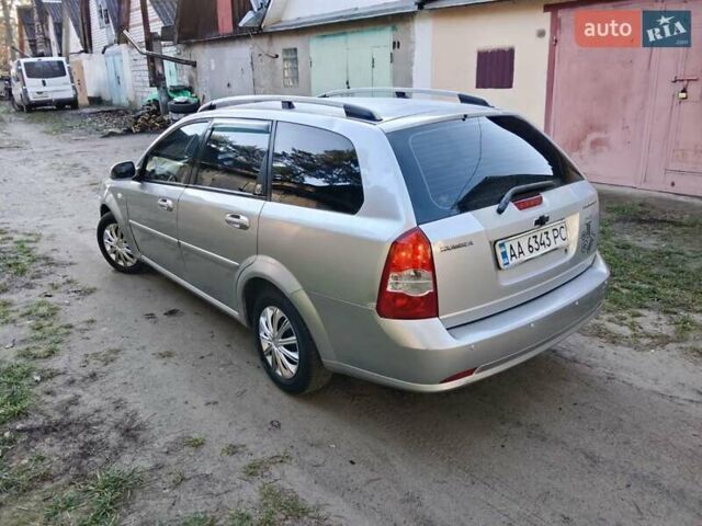 Серый Шевроле Нубира, объемом двигателя 1.6 л и пробегом 289 тыс. км за 3250 $, фото 4 на Automoto.ua