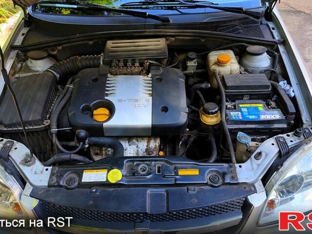 Серый Шевроле Нубира, объемом двигателя 1.8 л и пробегом 201 тыс. км за 4800 $, фото 8 на Automoto.ua