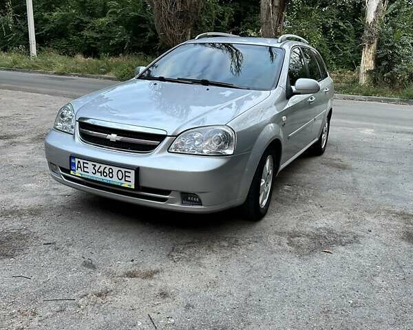 Серый Шевроле Нубира, объемом двигателя 1.8 л и пробегом 264 тыс. км за 5555 $, фото 3 на Automoto.ua