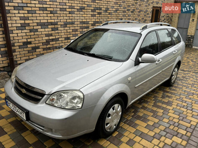Серый Шевроле Нубира, объемом двигателя 1.6 л и пробегом 241 тыс. км за 4100 $, фото 1 на Automoto.ua