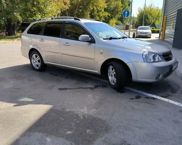 Серый Шевроле Нубира, объемом двигателя 1.8 л и пробегом 282 тыс. км за 4800 $, фото 10 на Automoto.ua