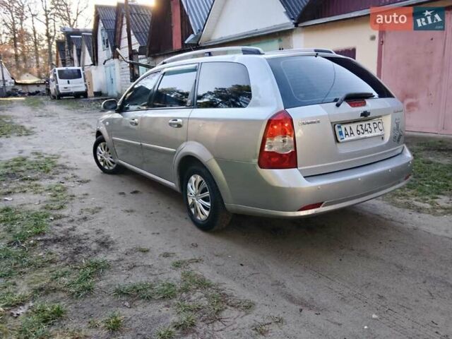 Серый Шевроле Нубира, объемом двигателя 1.6 л и пробегом 289 тыс. км за 3250 $, фото 5 на Automoto.ua