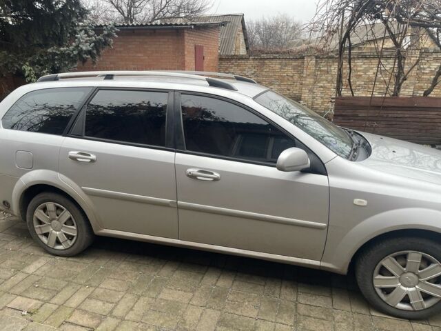 Серый Шевроле Нубира, объемом двигателя 1.6 л и пробегом 200 тыс. км за 3504 $, фото 1 на Automoto.ua