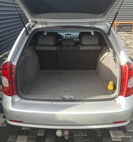 Сірий Шевроле Нубіра, об'ємом двигуна 1.8 л та пробігом 280 тис. км за 4500 $, фото 5 на Automoto.ua