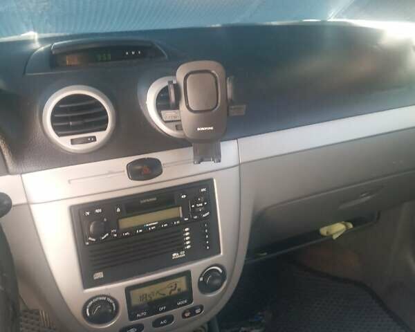 Сірий Шевроле Нубіра, об'ємом двигуна 1.8 л та пробігом 186 тис. км за 4500 $, фото 6 на Automoto.ua