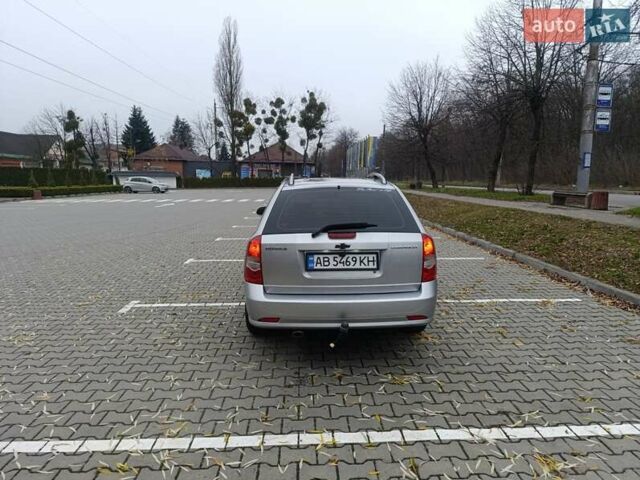 Серый Шевроле Нубира, объемом двигателя 1.8 л и пробегом 250 тыс. км за 3950 $, фото 4 на Automoto.ua