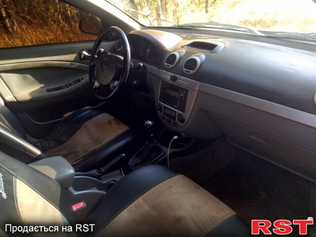 Сірий Шевроле Нубіра, об'ємом двигуна 1.8 л та пробігом 0 тис. км за 4000 $, фото 1 на Automoto.ua