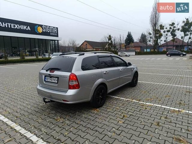 Серый Шевроле Нубира, объемом двигателя 1.8 л и пробегом 250 тыс. км за 3950 $, фото 5 на Automoto.ua