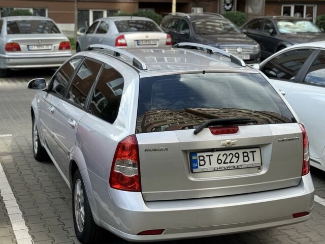 Серый Шевроле Нубира, объемом двигателя 0 л и пробегом 360 тыс. км за 3700 $, фото 1 на Automoto.ua