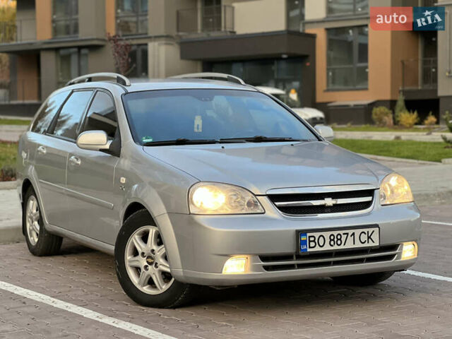 Серый Шевроле Нубира, объемом двигателя 1.8 л и пробегом 303 тыс. км за 3950 $, фото 13 на Automoto.ua