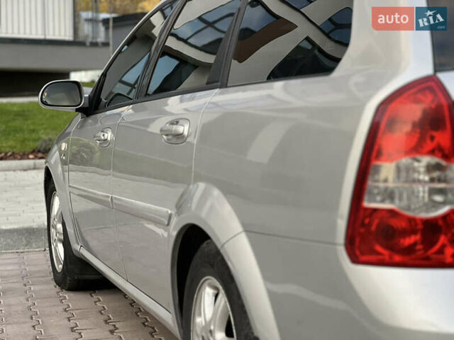 Серый Шевроле Нубира, объемом двигателя 1.8 л и пробегом 303 тыс. км за 3950 $, фото 20 на Automoto.ua