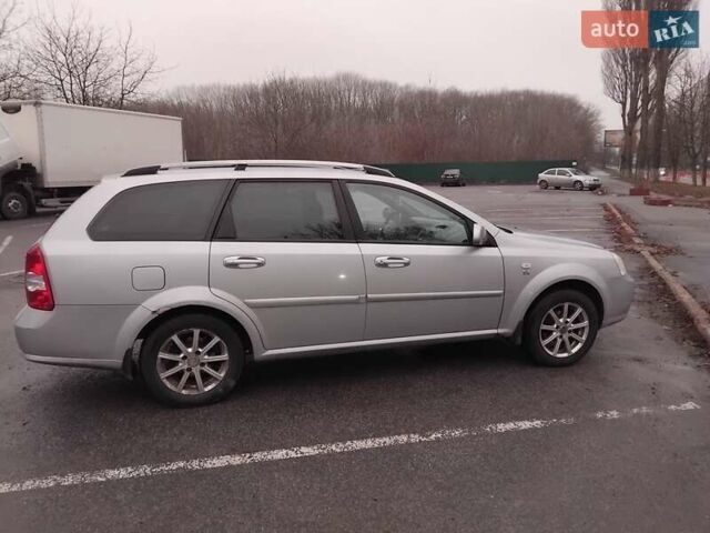 Серый Шевроле Нубира, объемом двигателя 2 л и пробегом 243 тыс. км за 4200 $, фото 1 на Automoto.ua