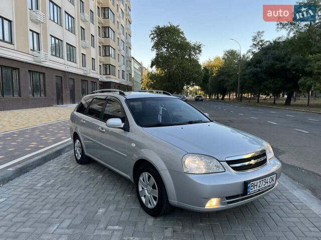 Сірий Шевроле Нубіра, об'ємом двигуна 1.6 л та пробігом 237 тис. км за 4700 $, фото 1 на Automoto.ua