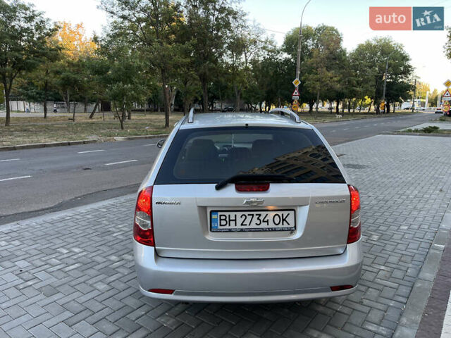 Сірий Шевроле Нубіра, об'ємом двигуна 1.6 л та пробігом 237 тис. км за 4700 $, фото 6 на Automoto.ua