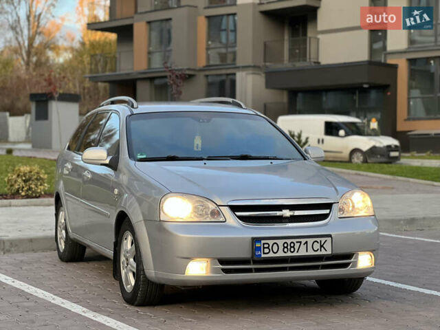 Серый Шевроле Нубира, объемом двигателя 1.8 л и пробегом 303 тыс. км за 3950 $, фото 11 на Automoto.ua