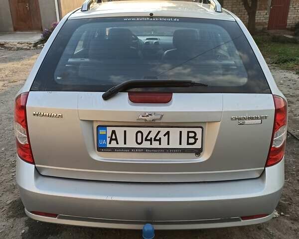 Серый Шевроле Нубира, объемом двигателя 1.6 л и пробегом 290 тыс. км за 4200 $, фото 1 на Automoto.ua