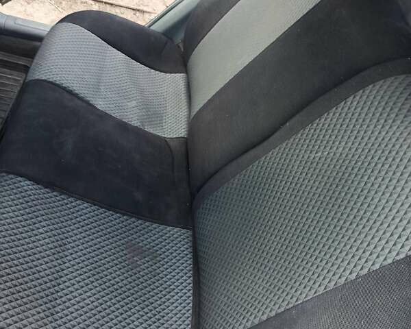 Серый Шевроле Нубира, объемом двигателя 1.6 л и пробегом 290 тыс. км за 4200 $, фото 6 на Automoto.ua