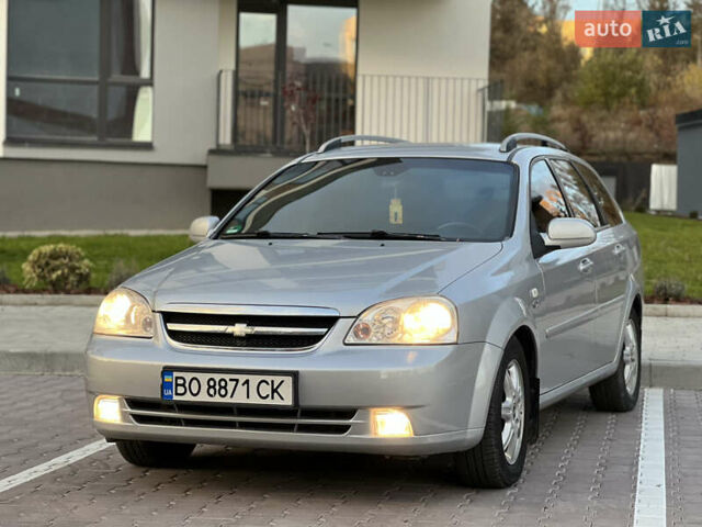 Серый Шевроле Нубира, объемом двигателя 1.8 л и пробегом 303 тыс. км за 3950 $, фото 7 на Automoto.ua