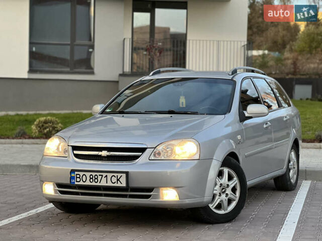 Серый Шевроле Нубира, объемом двигателя 1.8 л и пробегом 303 тыс. км за 3950 $, фото 6 на Automoto.ua