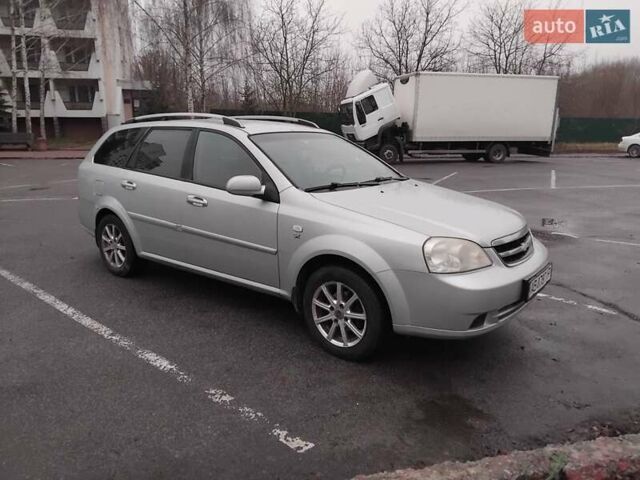 Серый Шевроле Нубира, объемом двигателя 2 л и пробегом 243 тыс. км за 4200 $, фото 2 на Automoto.ua