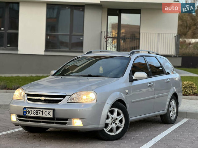 Серый Шевроле Нубира, объемом двигателя 1.8 л и пробегом 303 тыс. км за 3950 $, фото 4 на Automoto.ua