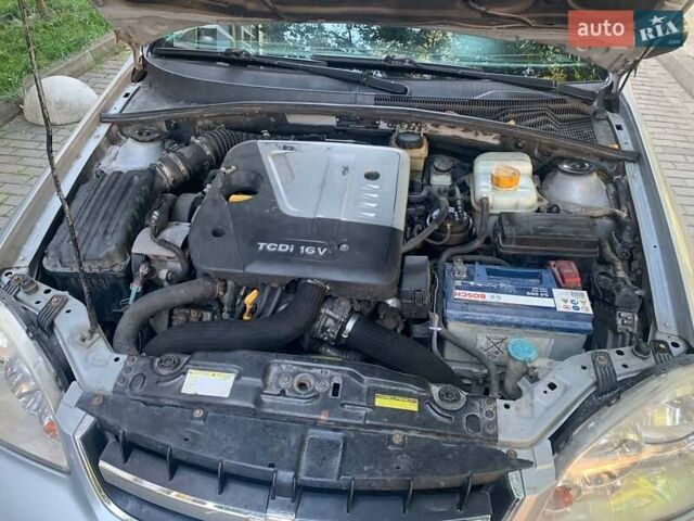 Серый Шевроле Нубира, объемом двигателя 1.99 л и пробегом 277 тыс. км за 3900 $, фото 24 на Automoto.ua