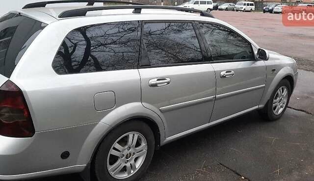 Серый Шевроле Нубира, объемом двигателя 1.8 л и пробегом 156 тыс. км за 5900 $, фото 1 на Automoto.ua