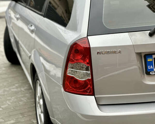 Сірий Шевроле Нубіра, об'ємом двигуна 1.6 л та пробігом 132 тис. км за 5200 $, фото 6 на Automoto.ua