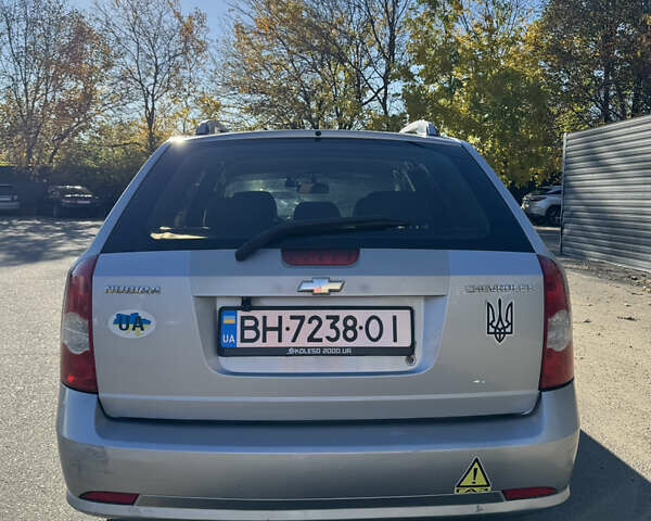 Серый Шевроле Нубира, объемом двигателя 1.6 л и пробегом 264 тыс. км за 4500 $, фото 1 на Automoto.ua