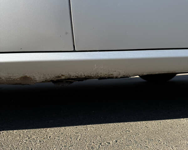 Серый Шевроле Нубира, объемом двигателя 1.6 л и пробегом 264 тыс. км за 4500 $, фото 13 на Automoto.ua