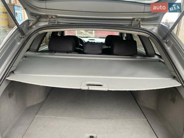 Серый Шевроле Нубира, объемом двигателя 1.6 л и пробегом 198 тыс. км за 5600 $, фото 2 на Automoto.ua