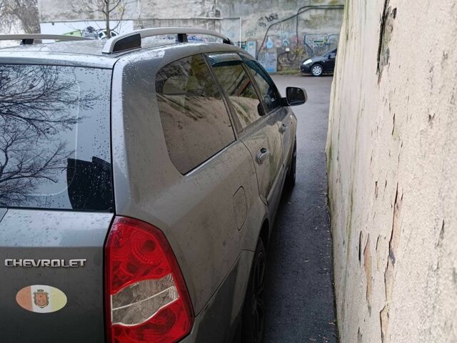 Серый Шевроле Нубира, объемом двигателя 1.6 л и пробегом 176 тыс. км за 5500 $, фото 3 на Automoto.ua