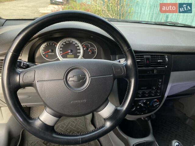 Синий Шевроле Нубира, объемом двигателя 1.8 л и пробегом 130 тыс. км за 2100 $, фото 20 на Automoto.ua