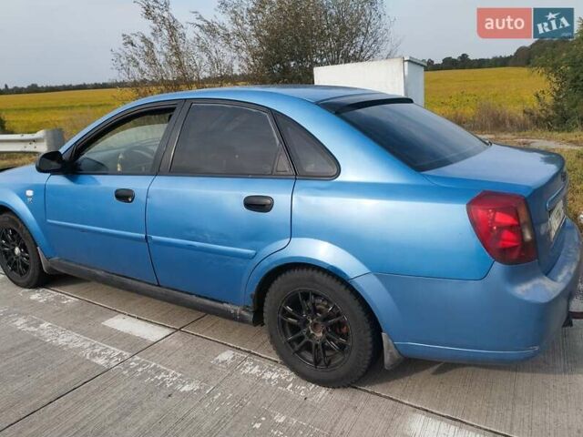Синий Шевроле Нубира, объемом двигателя 1.6 л и пробегом 236 тыс. км за 3099 $, фото 4 на Automoto.ua