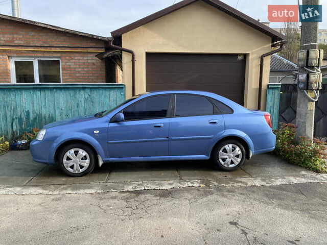 Синий Шевроле Нубира, объемом двигателя 1.8 л и пробегом 130 тыс. км за 2100 $, фото 1 на Automoto.ua