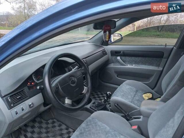 Синий Шевроле Нубира, объемом двигателя 1.8 л и пробегом 264 тыс. км за 3700 $, фото 11 на Automoto.ua