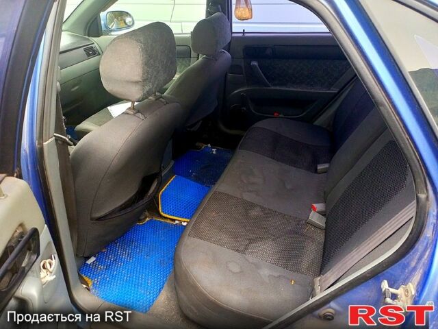 Синий Шевроле Нубира, объемом двигателя 1.8 л и пробегом 300 тыс. км за 2500 $, фото 6 на Automoto.ua