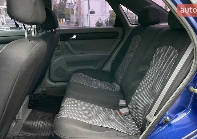 Синій Шевроле Нубіра, об'ємом двигуна 1.8 л та пробігом 302 тис. км за 4699 $, фото 31 на Automoto.ua