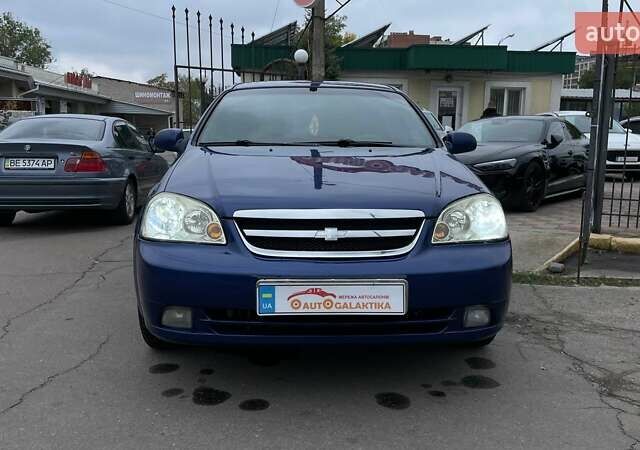 Синій Шевроле Нубіра, об'ємом двигуна 1.8 л та пробігом 302 тис. км за 4699 $, фото 1 на Automoto.ua