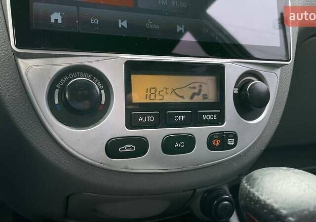 Синій Шевроле Нубіра, об'ємом двигуна 1.8 л та пробігом 302 тис. км за 4699 $, фото 29 на Automoto.ua