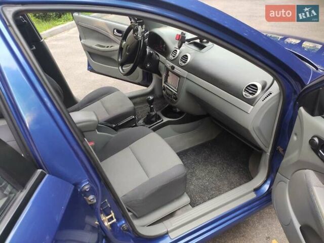 Синий Шевроле Нубира, объемом двигателя 1.8 л и пробегом 227 тыс. км за 5899 $, фото 32 на Automoto.ua