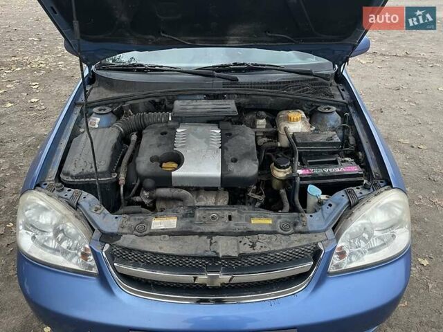 Синий Шевроле Нубира, объемом двигателя 1.8 л и пробегом 250 тыс. км за 4200 $, фото 13 на Automoto.ua
