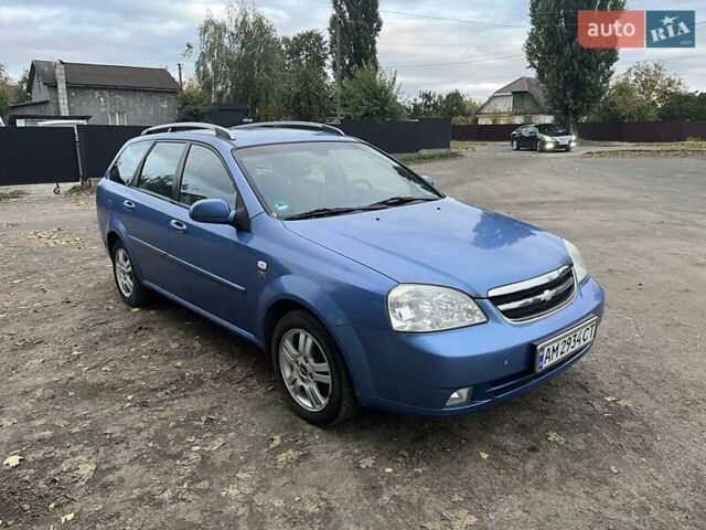 Синий Шевроле Нубира, объемом двигателя 1.8 л и пробегом 250 тыс. км за 4200 $, фото 3 на Automoto.ua