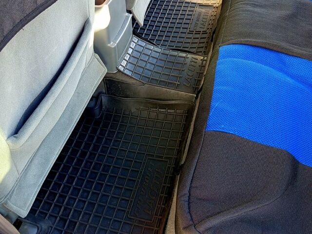 Синий Шевроле Нубира, объемом двигателя 1.6 л и пробегом 189 тыс. км за 5499 $, фото 8 на Automoto.ua