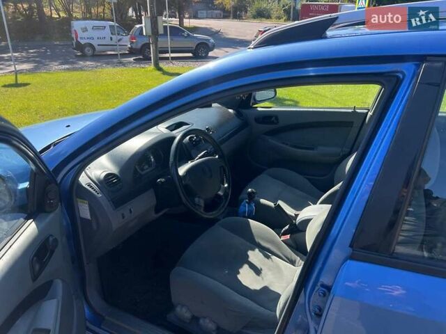 Синий Шевроле Нубира, объемом двигателя 1.6 л и пробегом 179 тыс. км за 5200 $, фото 7 на Automoto.ua
