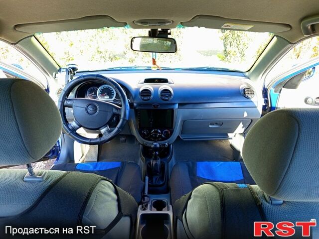 Синий Шевроле Нубира, объемом двигателя 1.6 л и пробегом 189 тыс. км за 5499 $, фото 7 на Automoto.ua